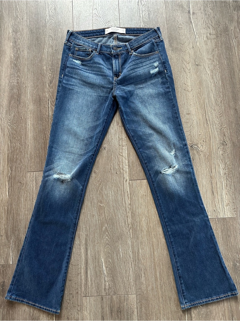 Abercrombie & Fitch Women’s Blue Distressed boot cut- Jeans - Casual Everyday